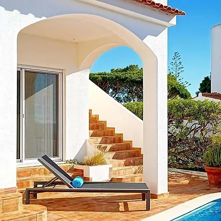 Sleeps 8 With Pool Air Con And Wifi Villa Vale do Lobo