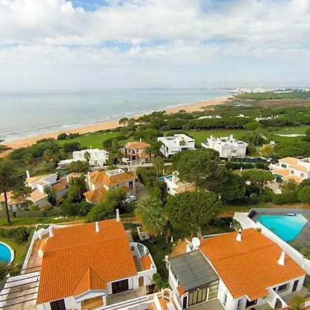 Sleeps 8 With Pool Air Con And Wifi فيلة فالي دو لوبو